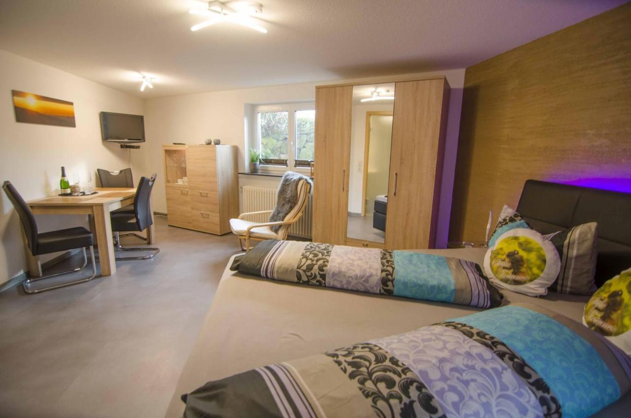 Bed and Breakfast Haus Bienen Ірінґен Екстер'єр фото